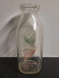 Fleetwood PA Dairy 1 Quart Milk Bottle - Picture 1 of 10