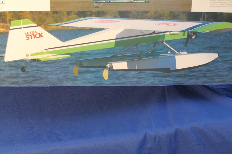 Hangar 9 Ultra Stick 30cc 30 cc RC Remote Control Airplane 81" ARF HAN2365 - Image 1 of 3