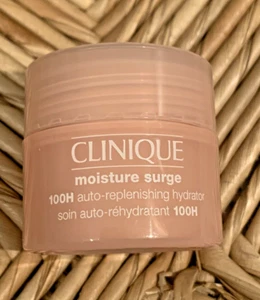 Clinique Moisture Surge 100H Auto-Replenishing Hydrator 0.5 oz / 15 ml - Picture 1 of 2