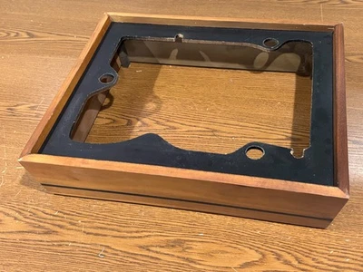 Piezas de tocadiscos dobles (audio unido) - zócalo (base en ángulo) Foto 1 de 4