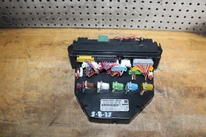 10-14 MERCEDES W203 C250 FRONT SAM FUSE RELAY CONTROL MODULE UNIT 2129003414 - Picture 1 of 11