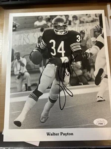 Walter Payton Signed 8x10 Photo HOF Bears Auto JSA Authentication - Picture 1 of 4