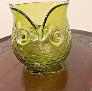 Vintage Murano Green glass Owl Vase In Excellent Condition - Picture 1 of 4