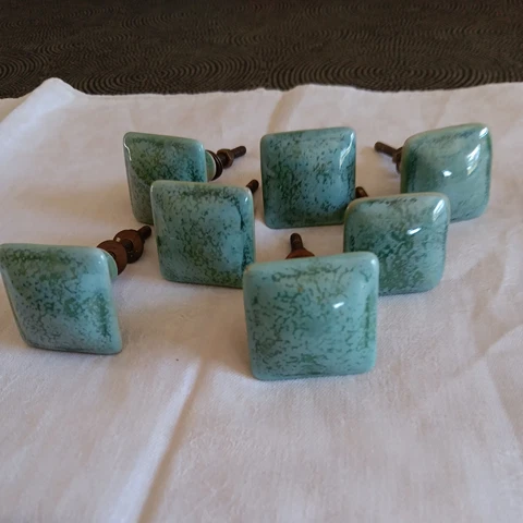 VTG Ceramic Seagrass Green Drawer Knobs Set Of 7 Cover
