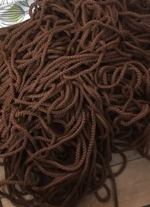 Bolsa de regalo de calidad brillante de 6 mm con mango de cable de 1 metro marrón - Imagen 1 de 2