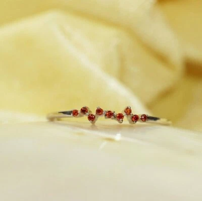 Dainty Garnet Ring Garnet Cluster Ring 14k Gold Spessartine Garnet Wedding Gift. - Изображение 1 из 4