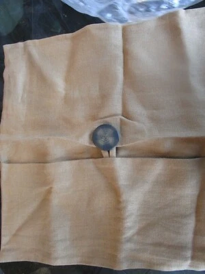 Funda de almohada Pottery Barn lino texturizado 18 trigo oro sesión de fotos muestra Foto 1 de 4