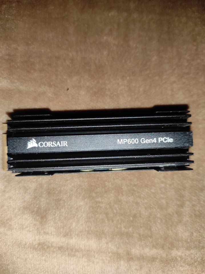 CORSAIR MP600 Gen 4 GS 500GB M.2 NVMe Internal SSD (CSSD-F0500GBMP600) - Image 1 of 1
