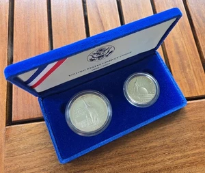 1986 S Ellis Island/Liberty 2 Coin Set - Silver Dollar & Half Dollar - Picture 1 of 8