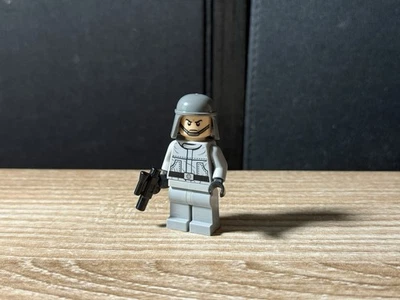 LEGO STAR WARS ROGUE ONE Imperial AT-ST Walker DRIVER Minifigure 75153 - Image 1 of 2