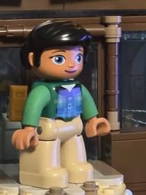 Lego Duplo Ethnic Woman Lady For Horse Trailer Set 10807