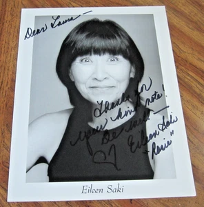 Fotografía autografiada 8X10 de actriz Eileen Saki (m. 2023) "M*A*S*H" Rosie - Imagen 1 de 3