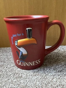 Guinness Tukan schwarz große Tasse geprägtes Logo offizielle Handelsware - Bild 1 von 11