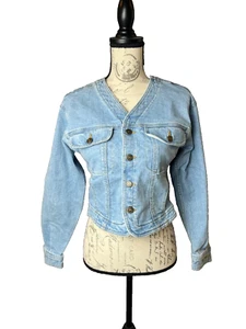 Vintage LizWear Y2K Crop Jacket Blu Chiaro Denim Donna Petite 6 Bottoni Tasche - Foto 1 di 17