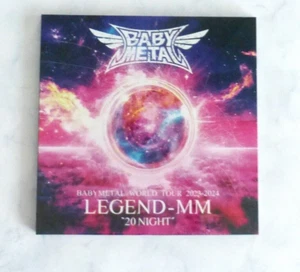 BABYMETAL LEGEND - MM 2 Blu-rays WORLD TOUR 2023 - 2024 NEW - Foto 1 di 3