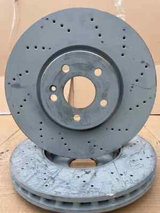Par de discos de freno delanteros originales OEM A2474212012 MERCEDES-BENZ W247 AMG CLA GLB - Imagen 1 de 4
