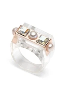 Anello in resina Carolee $45 in oro bianco/rosa misura 7 Jc21 - Foto 1 di 2
