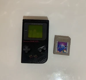 Nintendo Game Boy Erstes Modell Schwarz + Tetris - Bild 1 von 5