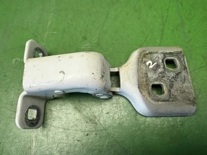 VAUXHALL MOVANO B Front Door Hinge MASTER Mk3 804000006R 93167750 White 10- - Picture 1 of 3