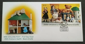 2000 New Zealand Children's Health Bears & Dolls Miniature Sheet MS on FDC - Picture 1 of 2