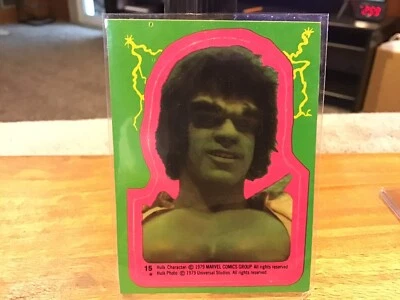 MARVEL COMICS 1979 THE INCREDIBLE HULK TV SHOW STICKER # 15 - Image 1 of 3