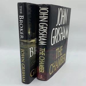 Lot of 2 FIRST EDITION John Grisham Hardback The Broker & The Chamber 1994 2005 - Imagen 1 de 12