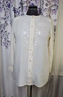 Blusa Clásica Jaclyn Smith Crema Bordada Manga Larga Talla 10 Abotonada Foto 1 de 4