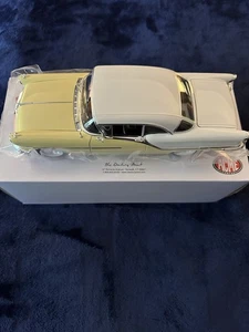 Danbury Mint Acme Trading 1957 Oldsmobile Super 88 1:18 Scale Collectible, nib - Picture 1 of 8