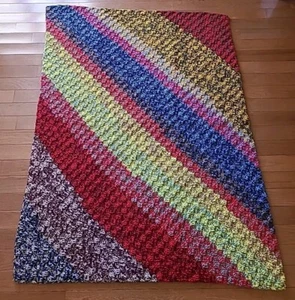 Vintage Handmade Afghan Throw Blanket Colorful Heavy Thick 62"x 45" - Picture 1 of 9