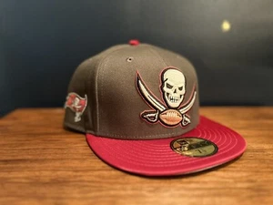 New Era Tampa Bay Buccaneers Two Tone Satin Brim 59Fifty Fitted Hat 7 1/2 - Picture 1 of 5