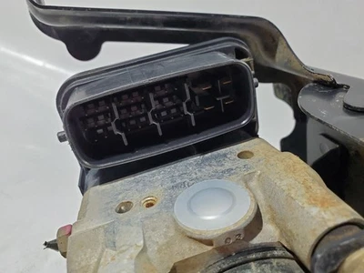 二手 ABS 泵和电机总成适合:2003 年丰田 Celica 执行器和泵 Asse — 第 1/4 张图片