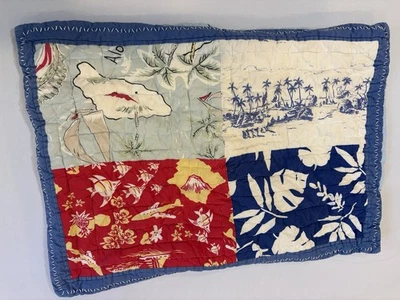 Pottery Barn Kids Island Surf Beach Aloha Patchwork Acolchado Almohada Estándar Falsa Foto 1 de 4