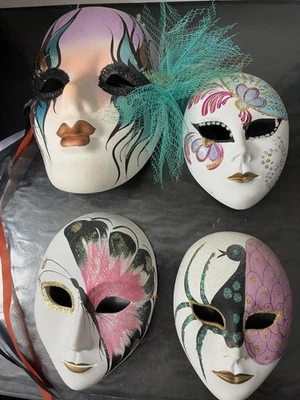 Hermosas Máscaras Decorativas Cerámicas 3 Pequeñas y 1 Medianas Pintadas a Mano De Colección Foto 1 de 4