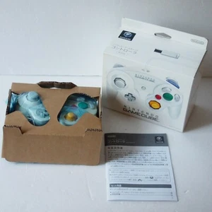 NINTENDO Gamecube Controller Pad Box Manual White Japan Import - Picture 1 of 20