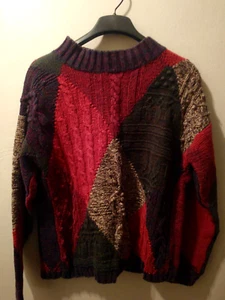 CASUAL CORNER  KNITTED BY HAND SWEATER SIZE S - Picture 1 of 3