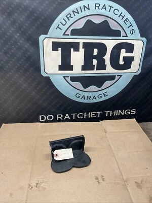 09-12 Infiniti G37 Cupé Consola Central Portavasos Inserto 68431-JL00A Foto 1 de 4