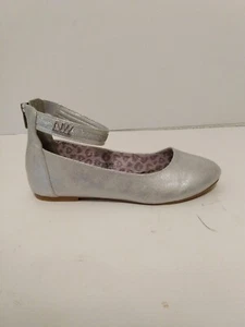 Zapatos planos de ballet Nine West Fina plateados de imitación de cuero con cremallera talla 5 M - Imagen 1 de 14