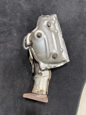 Infiniti G37x3,7 L 2009-2013 colector de escape lado del conductor izquierdo 2011 2012 2013 OEM Foto 1 de 4