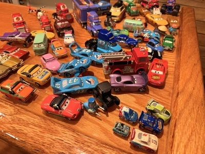Lote de 50 Coches Disney Pixar Lote Mixto Foto 1 de 4