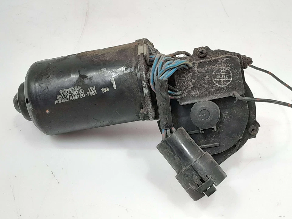 91 - 97 Toyota Previa Windshield Wiper Motor OEM 8511028100 - Image 1 of 4