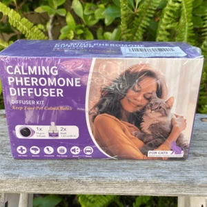 NIB New Cat Calming Pheromone Diffuser Pet Relax Cats/Kittens All Ages - Picture 1 of 5