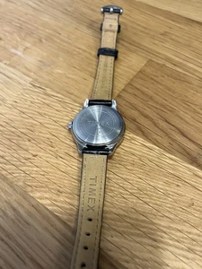 Timex Women's TW2R86300 Classic 26mm Black/Silver-Tone Croco Pattern Leather - Picture 1 of 4