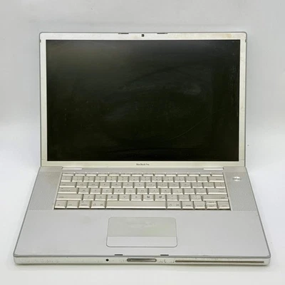 Broken 2007 Apple MacBook Pro 15.4" Intel Core 2 Duo T7500 processor 2.2GHz 2GB - Image 1 of 4