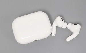 Apple AirPods Pro 2 A2968 MTJV3LL/A (good) - Picture 1 of 8