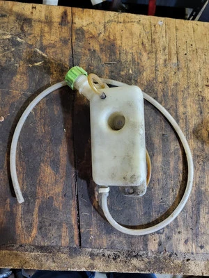 Botella de refrigerante sobre flujo para moto de nieve Arctic Cat Prowler Foto 1 de 4