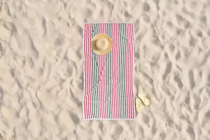 Paquete de 2-4 toallas de playa Dan River cabaña a rayas - Imagen 1 de 24