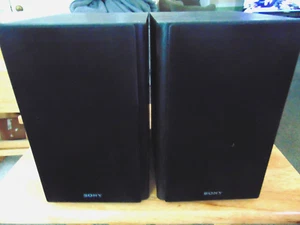Sony SS-SBT100 2-Way 50w Stereo Bookshelf Speakers (2) Tested/Works! - Picture 1 of 5