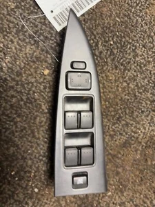 Door Switch Front MAZDA 6 06 07 08 - Picture 1 of 3