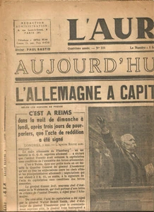 2 Journaux L'Aurore des 8 et 9 Mai 1945. Allemagne Capitulation,Fin du Reich. - Afbeelding 1 van 3