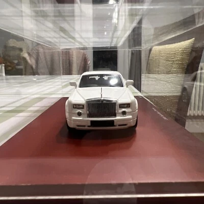 TRUE SCALE MODELS 1/43 Rolls-Royce Phantom 2009 White TSM114324  - Image 1 of 4